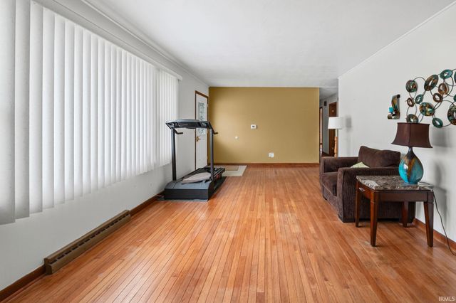 17 Wea Oaks Drive, Lafayette, IN 47909