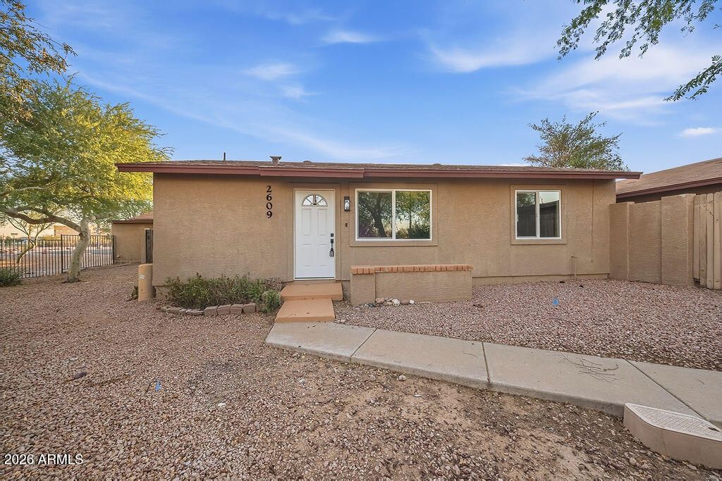2609 E LEMON Street, Tempe, AZ 85288 — photo 2