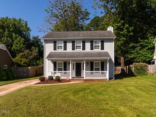 823 Cornwallis Drive, Burlington, NC 27215