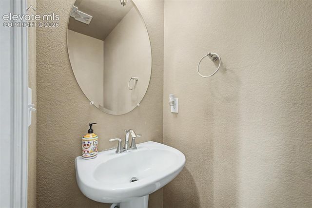 6678 Cottonwood Tree Drive, Colorado Springs, CO 80927