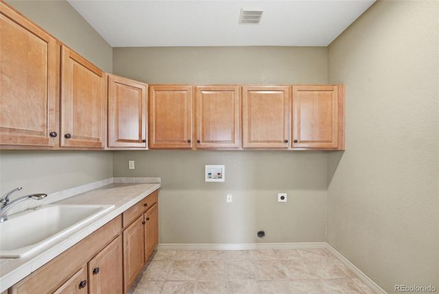 10977 Glengate Circle, Littleton, CO 80130