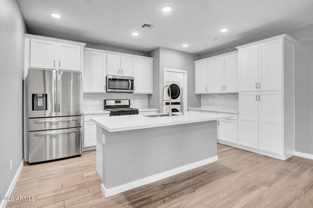20607 W ORMONDO Way, Buckeye, AZ 85396