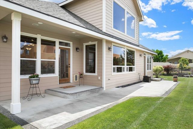 3020 Redrock Ridge Loop, Richland, WA 99354