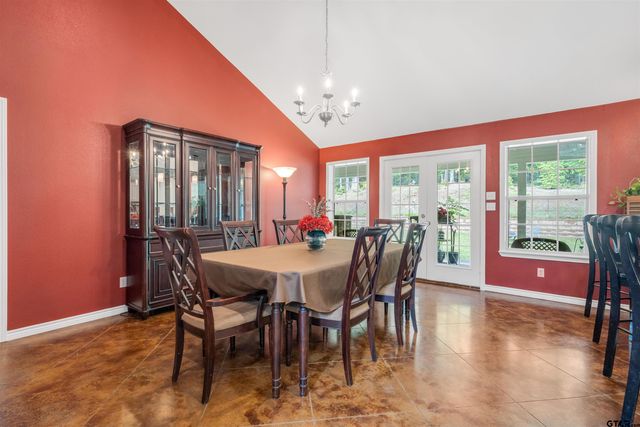 2657 CR 2724, Mineola, TX 75773