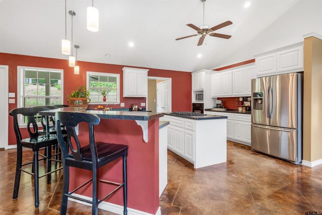 2657 CR 2724, Mineola, TX 75773