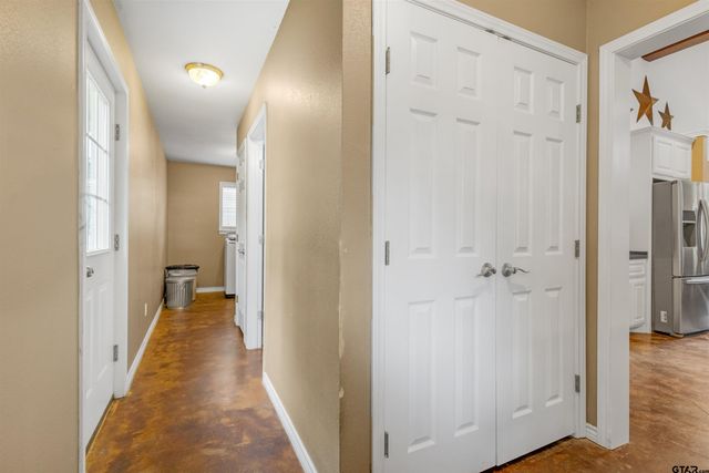 2657 CR 2724, Mineola, TX 75773