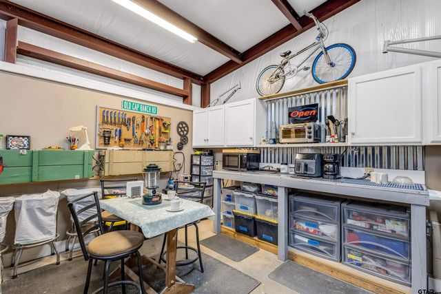 2657 CR 2724, Mineola, TX 75773