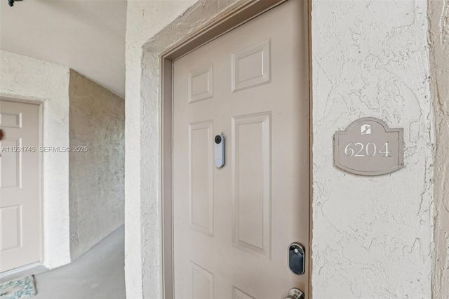 2926 S University Dr 6204, Davie, FL 33328