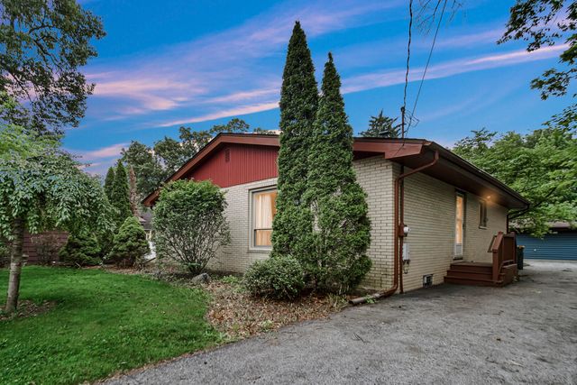 1634 Wilson Street, Munster, IN 46321