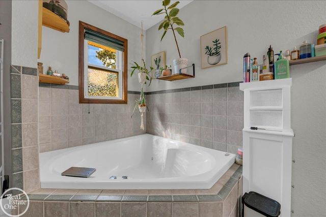 10175 Spring Arbor Road, Spring Arbor Twp, MI 49283