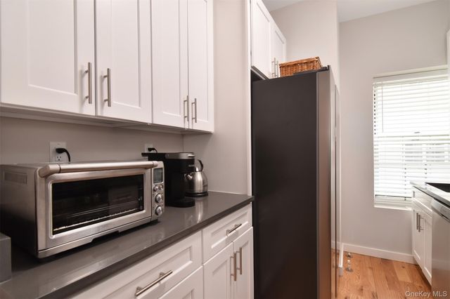 4 Park Lane 1H, Mount Vernon, NY 10552