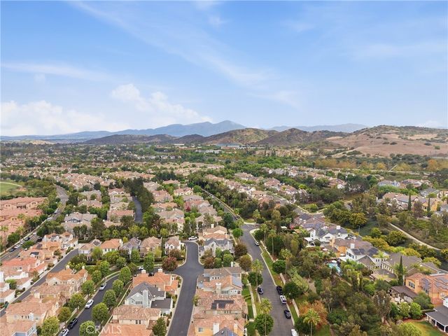 213 Sklar, Ladera Ranch, CA 92694