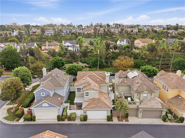 213 Sklar, Ladera Ranch, CA 92694