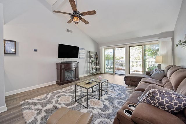 3278 Amethyst Dr, Cameron Park, CA 95682
