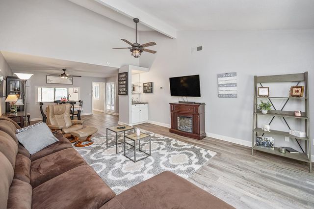 3278 Amethyst Dr, Cameron Park, CA 95682