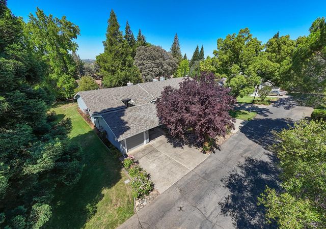 3278 Amethyst Dr, Cameron Park, CA 95682