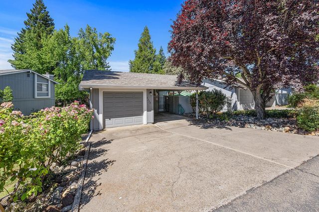 3278 Amethyst Dr, Cameron Park, CA 95682