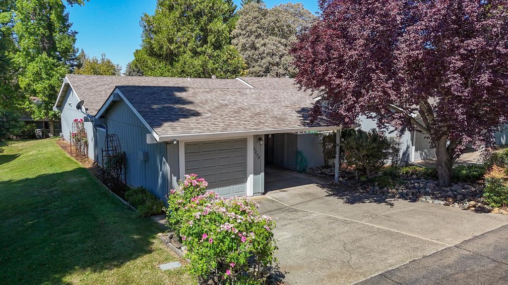 3278 Amethyst Dr, Cameron Park, CA 95682