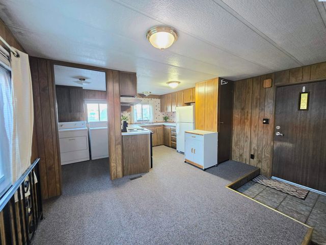 700 N Road 32 # 23, Pasco, WA 99301