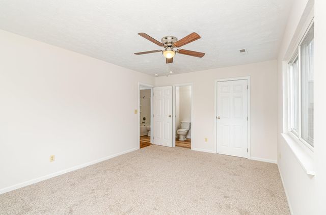 1060 Oakwood Court, 4, Independence, KY 41051