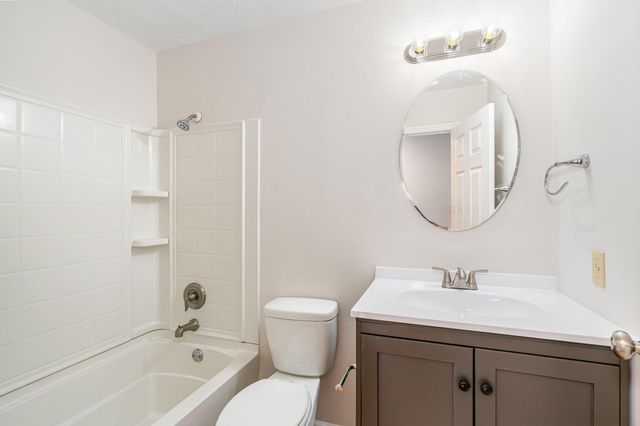 1060 Oakwood Court, 4, Independence, KY 41051