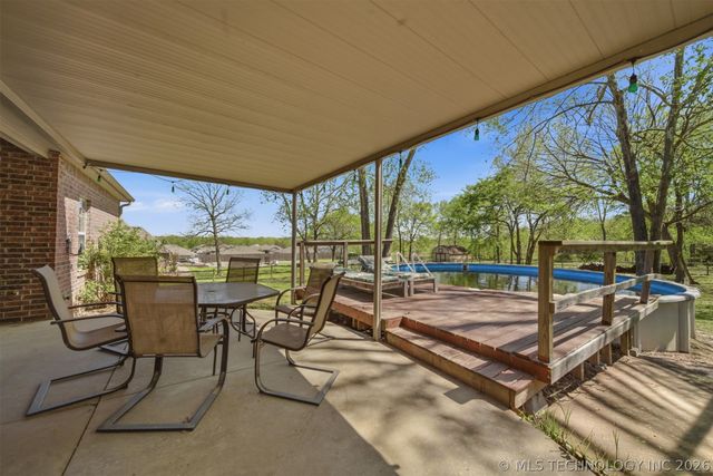 27362 E 146th Street S, Coweta, OK 74429
