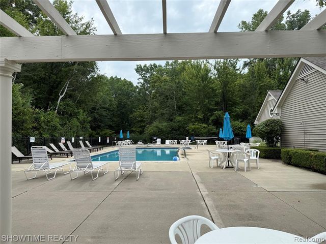 25938 Maritime Circle, Harrison Twp, MI 48045