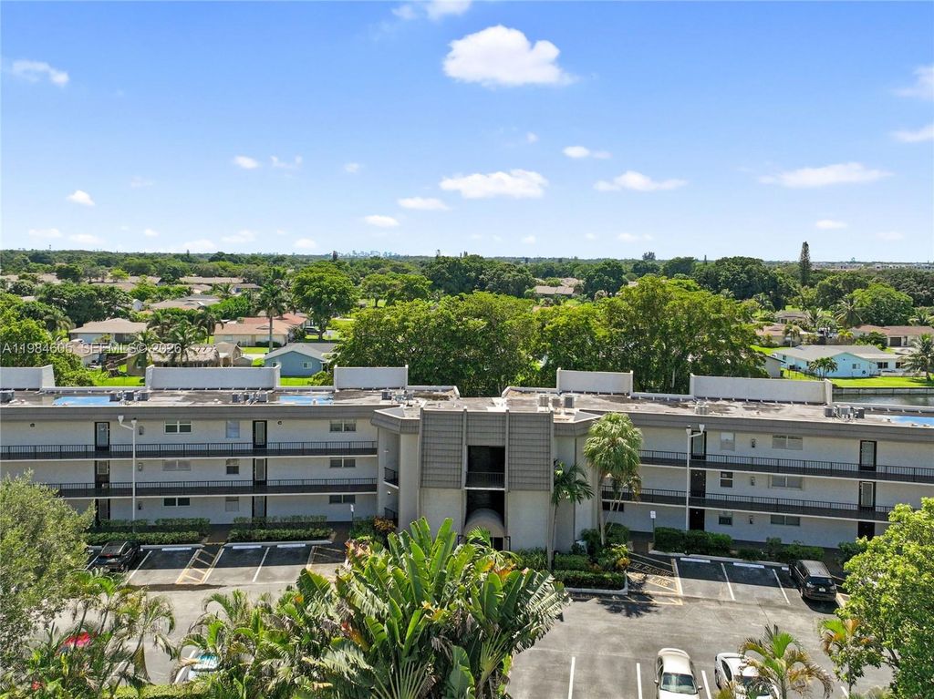 9330 Lime Bay Boulevard 209, Tamarac, FL 33321