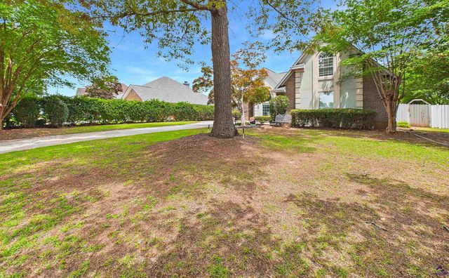 107 Forest Lawn, Bonaire, GA 31005