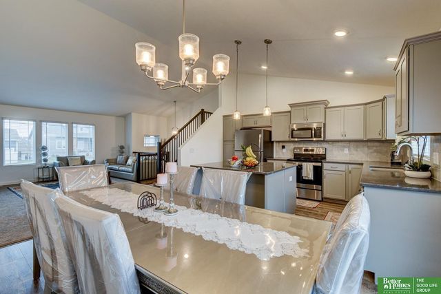 16929 Nebraska Avenue, Omaha, NE 68116