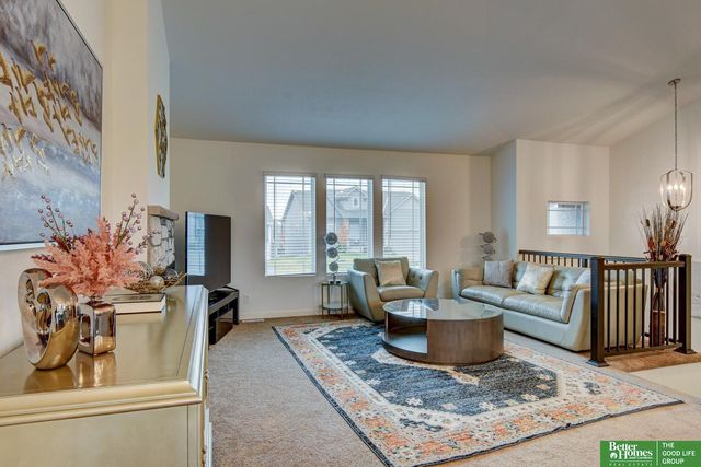 16929 Nebraska Avenue, Omaha, NE 68116