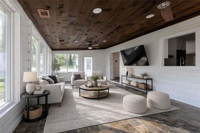 143 Swanson Road, Fayetteville, GA 30214