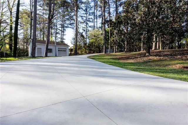 143 Swanson Road, Fayetteville, GA 30214