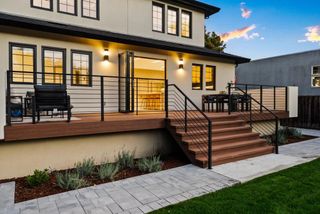 137 Oakview Drive, San Carlos, CA 94070