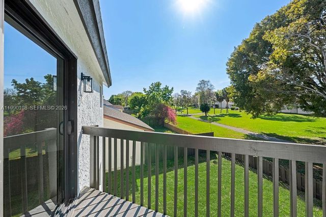 10510 SW 148th Ave Dr, Miami, FL 33196