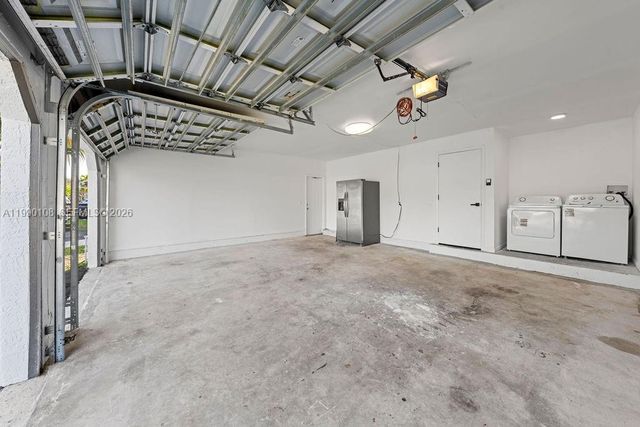 10510 SW 148th Ave Dr, Miami, FL 33196