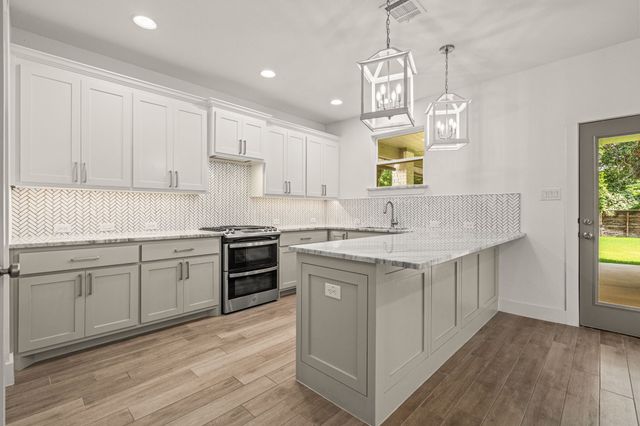 5618 Oaks Lane, Westworth Village, TX 76114