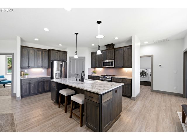 21020 Ne FINNIGAN HILL Rd, Hillsboro, OR 97123