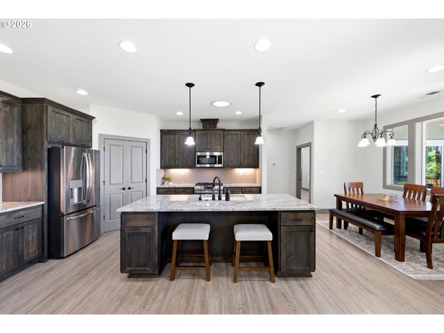 21020 Ne FINNIGAN HILL Rd, Hillsboro, OR 97123