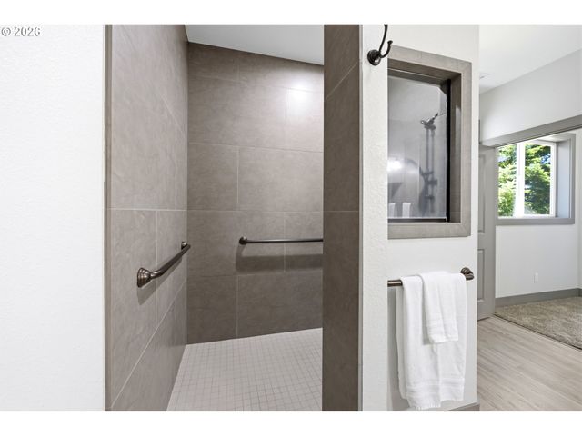 21020 Ne FINNIGAN HILL Rd, Hillsboro, OR 97123