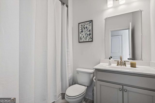 2527 Figaro Drive 214, Atlanta, GA 30339