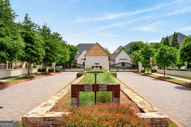 2527 Figaro Drive 214, Atlanta, GA 30339