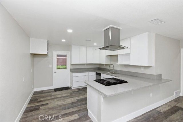 2875 Washington, Riverside, CA 92504