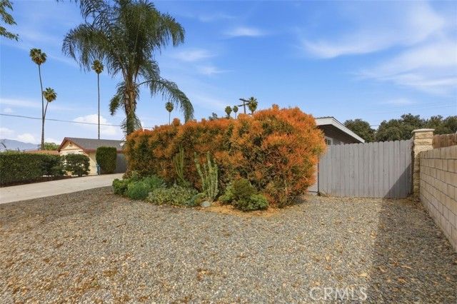 2875 Washington, Riverside, CA 92504