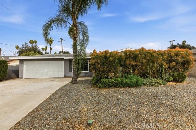 2875 Washington, Riverside, CA 92504