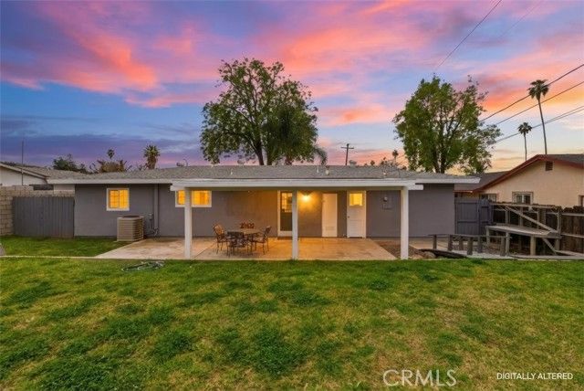 2875 Washington, Riverside, CA 92504