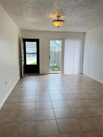 260 El Dorado Boulevard 1611, Houston, TX 77598