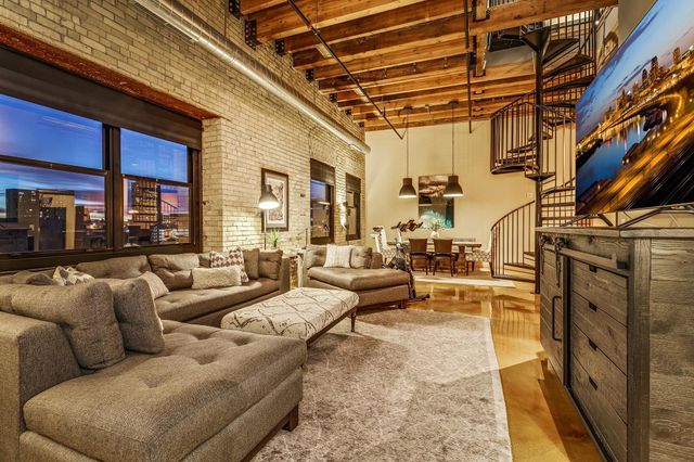 406 Wacouta Street 707, Saint Paul, MN 55101