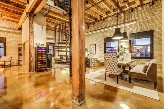 406 Wacouta Street 707, Saint Paul, MN 55101