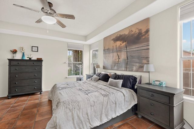 1101 Via Tomas NE, Albuquerque, NM 87113